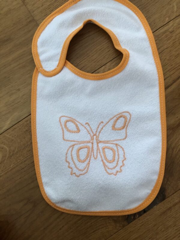 Brindak motyl oranzova