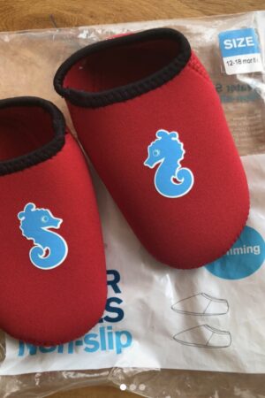 Water shoes / non-slip / boty do vody 12-18m